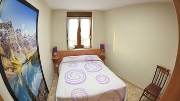 Comfort Apartment | 2 bedrooms, premium bedding, blackout drapes, soundproofing