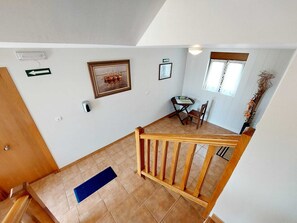 Interior entrance - Apartamentos rurales Los Solares (Miengo)