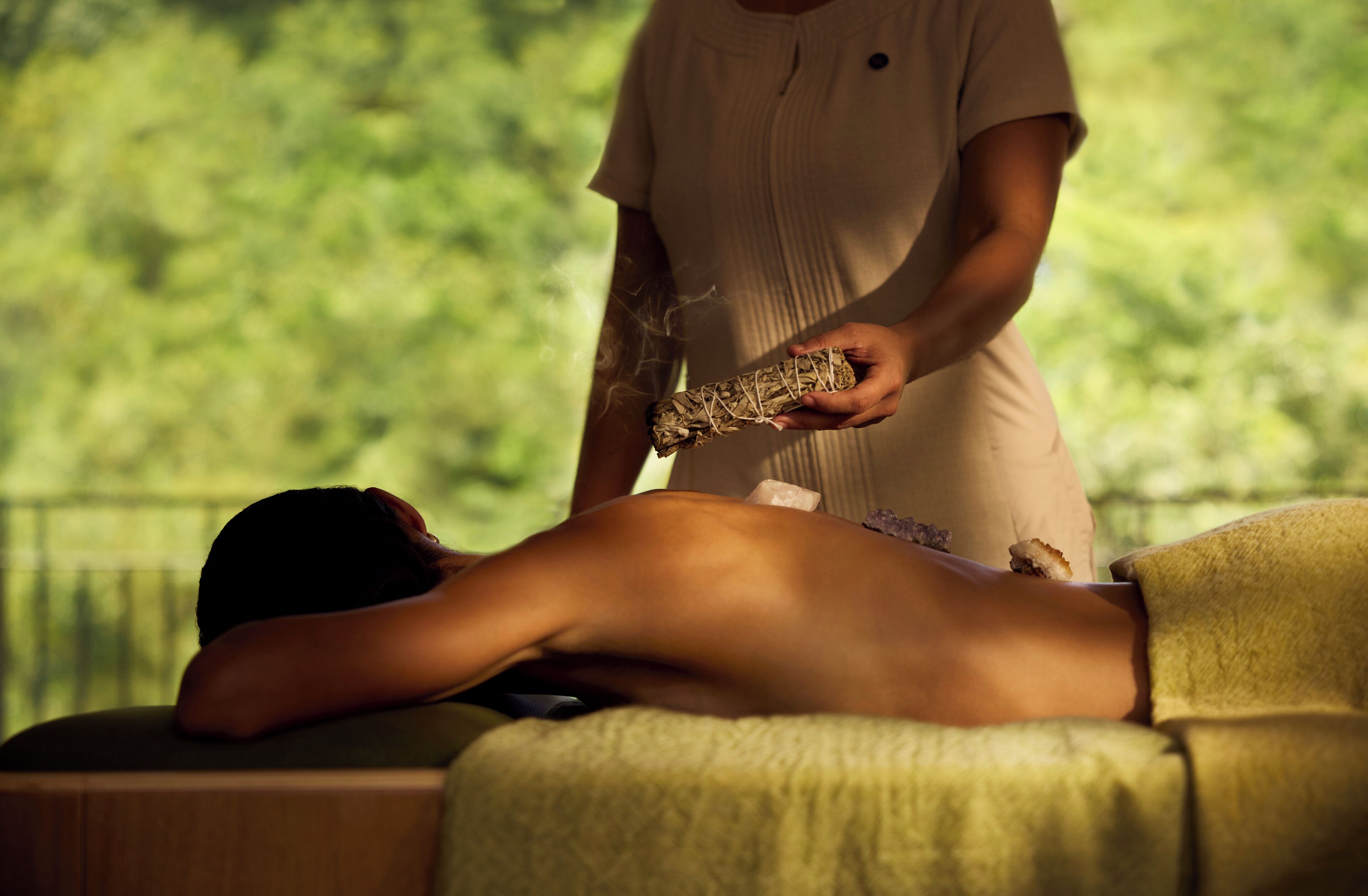 Couples treatment rooms, sauna, hot tub, steam room, body treatments