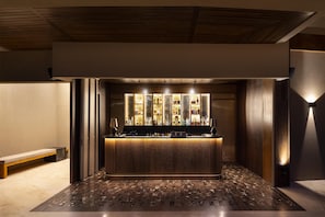 Bar (en el alojamiento)