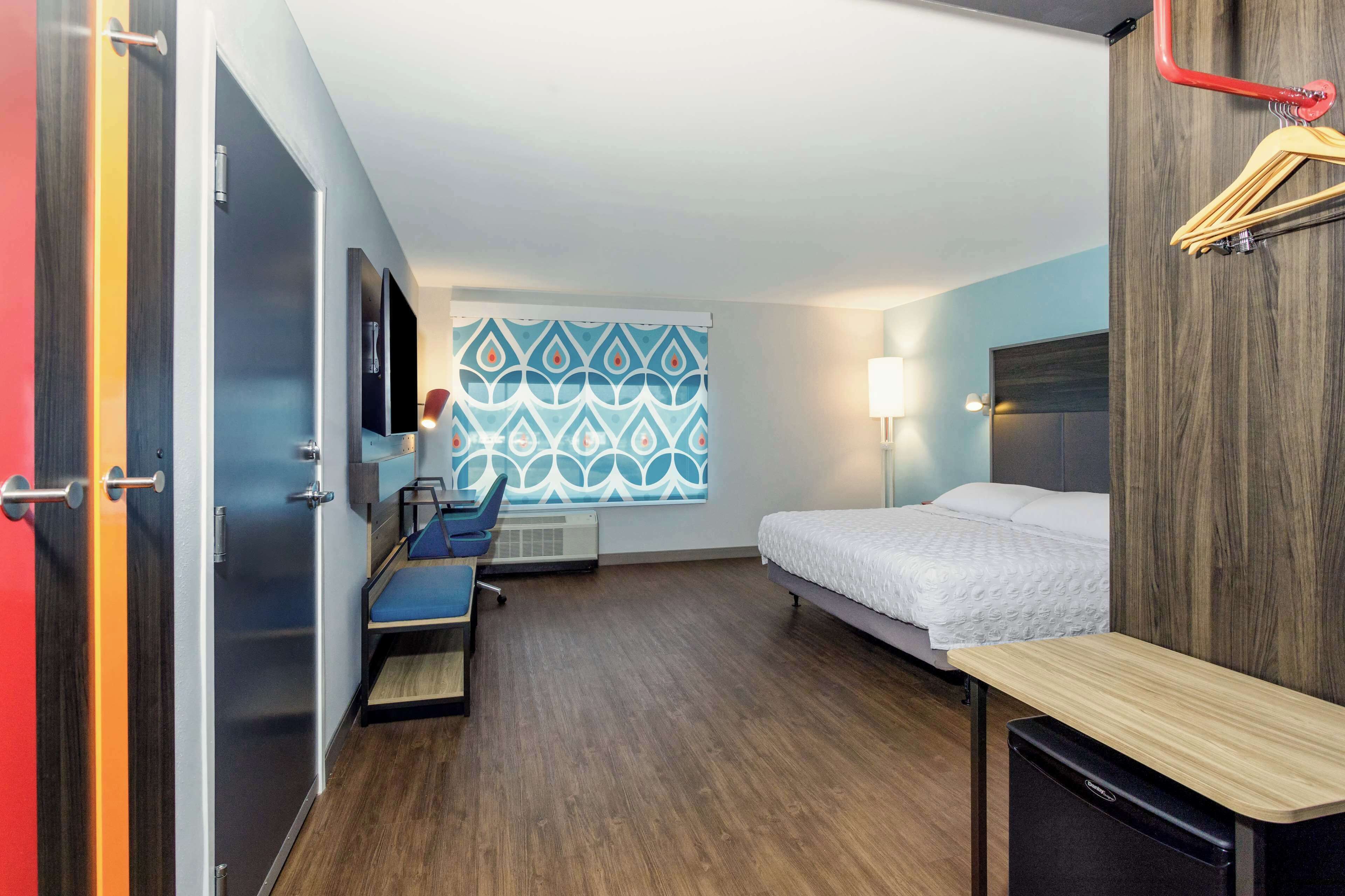 Silitysrauta/-lauta, ilmainen Wi-Fi