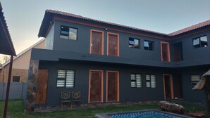 Exterior - Good and Proper GuestLodge (Vereeniging)