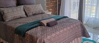 Good and Proper GuestLodge