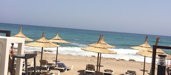 2BR Apt on Golf Resort
Large pool
Access to Valle de Esta hotel facilities