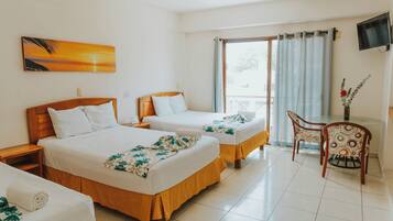 Basic Triple Room | 1 bedroom, desk, free WiFi, bed sheets