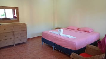 Habitación estándar, vista al jardín | 1 habitación, ropa de cama de alta calidad y ropa de cama