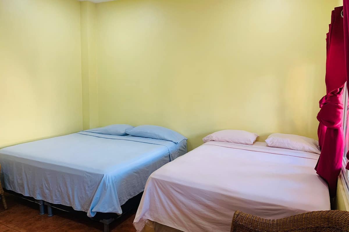 Phòng đôi dành cho gia đình, 1 phòng ngủ, quang cảnh hồ bơi | Bộ đồ giường cao cấp, bộ trải giường 