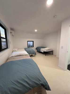 2 bedrooms - Cozy Glenwood retreat near Mt. Adams—ideal for families! (Glenwood)