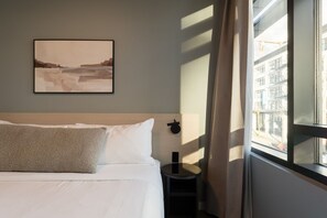 Apartment, 2 Bedrooms | Premium bedding, pillowtop beds, blackout drapes, soundproofing - Smithe House (Vancouver)