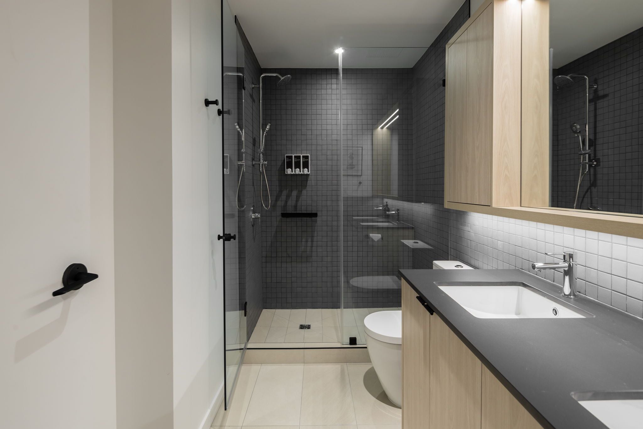 Photo - Smithe House