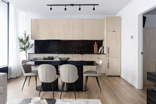 Family Apartment | Premium bedding, pillowtop beds, blackout drapes, soundproofing