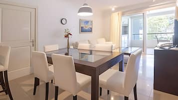 Huoneisto | Ruokailu