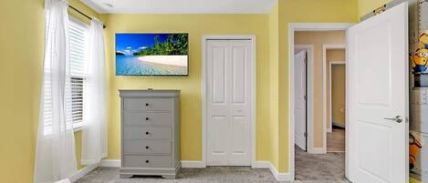 9 chambres, fer et planche à repasser, Wi-Fi gratuit, draps fournis