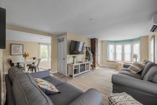 The Lock Shop Cottage - in Kennebunkport