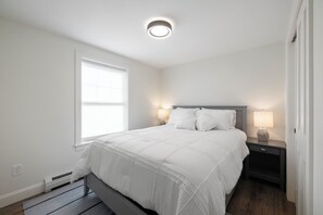 2 chambres, fer et planche à repasser, Wi-Fi gratuit, draps fournis