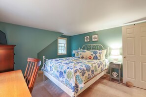 3 habitaciones, tabla de planchar con plancha y cuna de viaje 