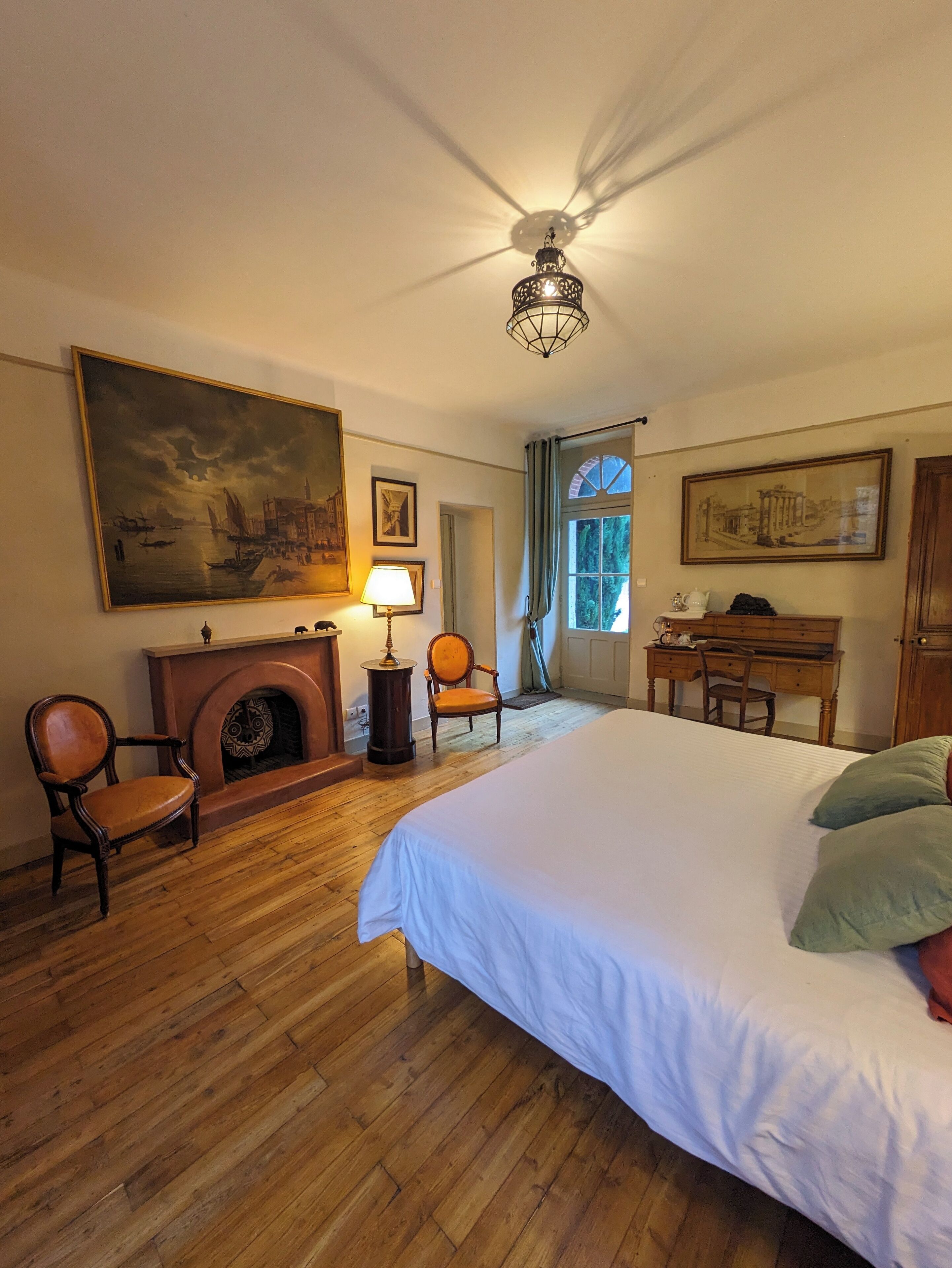Signature Double Room, Garden View | Bathroom | Hair dryer