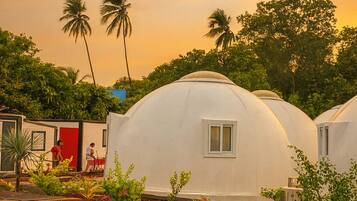 Enceinte de lâhĂ©bergement