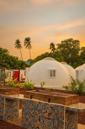 Property grounds - Apple House a 6 Minutos de la Playa (Barra de Navidad)