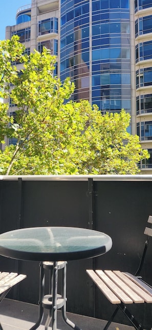 Outdoor dining - Collins St - The Heart Of The City (Melbourne)