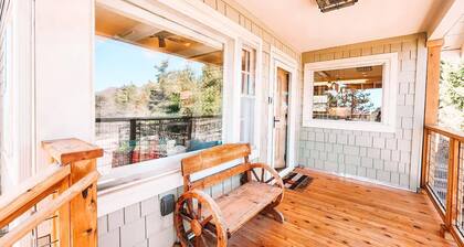 Gorgeous Home by The Broadmoor Hotel & Cheyenne Mtn Zoo!