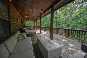 House (3 Bedrooms) | Property amenity - Zen Den by Taylor Made Deep Creek (McHenry)
