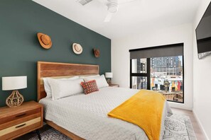 3 chambres, fer et planche à repasser, lit parapluie, Wi-Fi gratuit