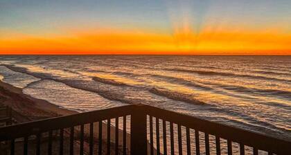 Oceanfront Fun | Balcony at "Osprey's Nest"