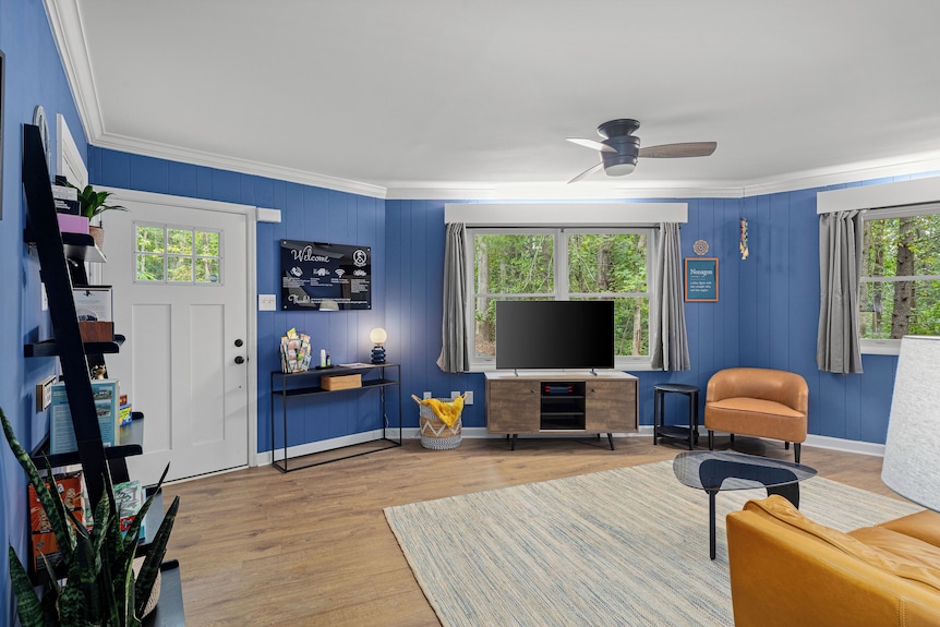 Fun & Funky Asheville Home With Pool Table, Darts - Sierra Nevada