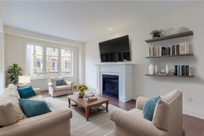 Family House | Living area