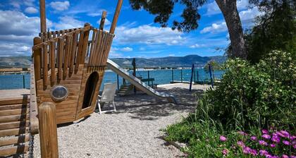 Holiday house Narona