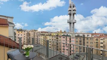 Alloggio Deluxe su due livelli, 2 camere da letto | Terrazza/patio