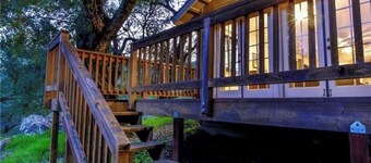 Oak Creek Retreat