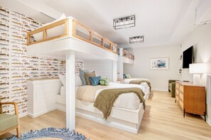 7 bedrooms, iron/ironing board, free WiFi, bed sheets