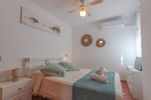 2 bedrooms, WiFi, bed sheets - 090 - Altomar II 005 - comfortHOLIDAYS (el Gran Alacant)