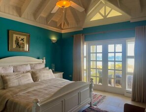 4 bedrooms, WiFi, bed sheets