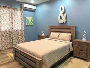 3 bedrooms, WiFi, bed sheets - Villa Casa Blanca (Black Rock)