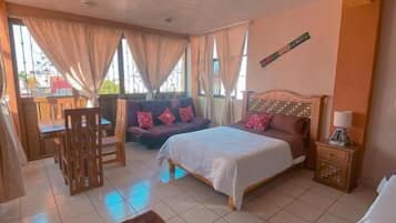 In-room safe, iron/ironing board, free WiFi