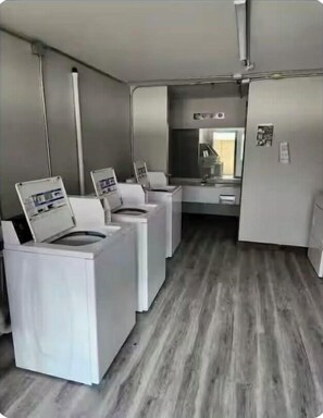 غسيل الملابس