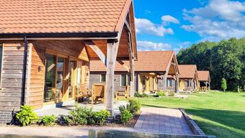 3 habitaciones, decoración personalizada y muebles diferentes