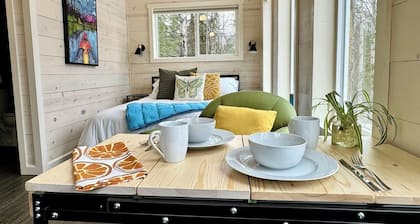 Escape to Ranger's Roost Cabin, our dog-friendly retreat for two, in the serene Eklutna Valley.