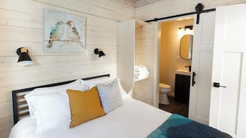 1 slaapkamer, een strijkplank/strijkijzer, wifi, beddengoed