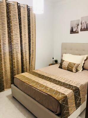2 bedrooms, WiFi, bed sheets