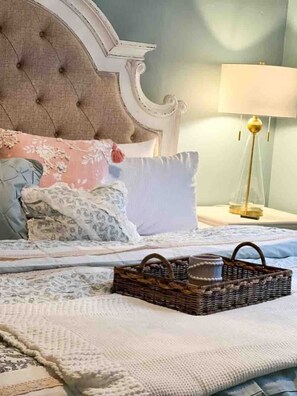 2 soverom, strykejern/-brett, wi-fi (inkludert) og sengetøy