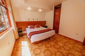 Chambre Simple Deluxe | Wi-Fi gratuit, draps fournis