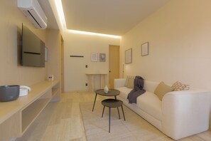 Premium Apartment, Balcony | Living area