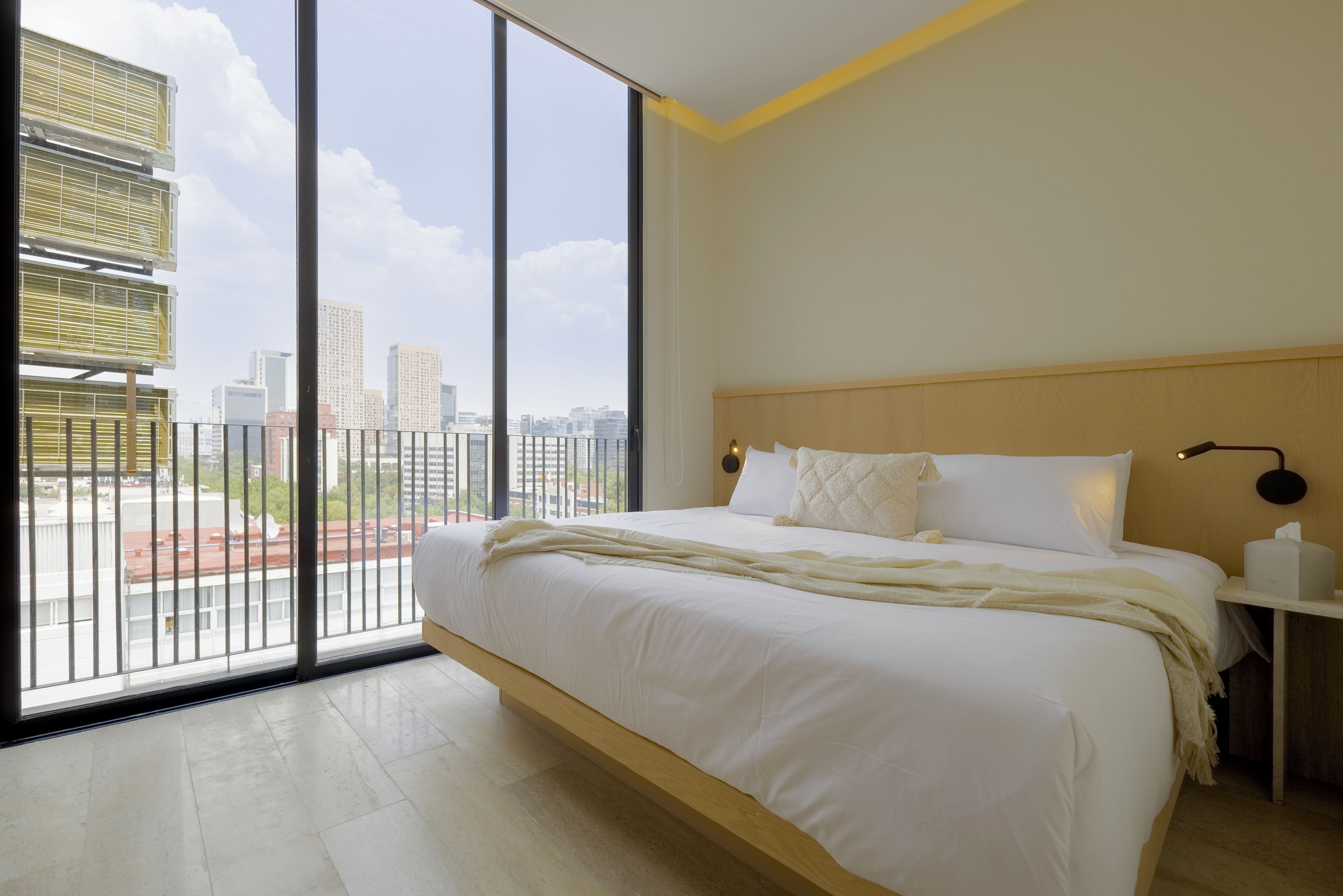 Apartament prèmium, balcó | Roba de llit d&#x27;alta qualitat, caixa forta a l&#x27;habitació i escriptori 