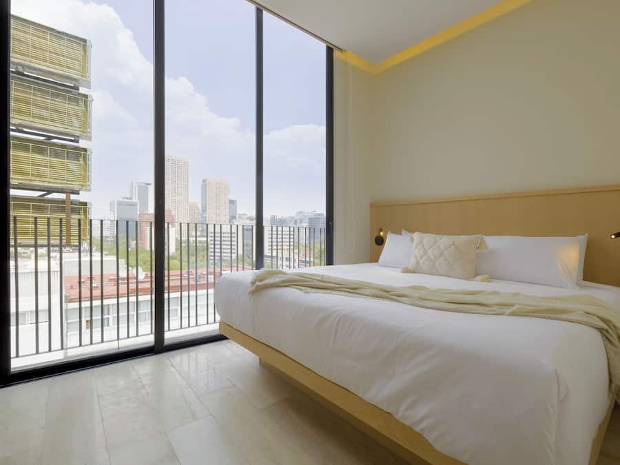 Premium Apartment, Balcony | Premium bedding, in-room safe, desk, laptop workspace