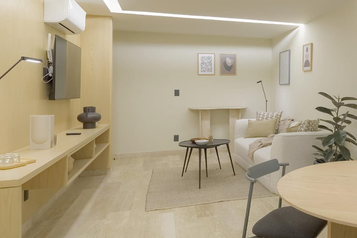 Appartement Confort, patio, rez-de-chaussée | Salle à manger