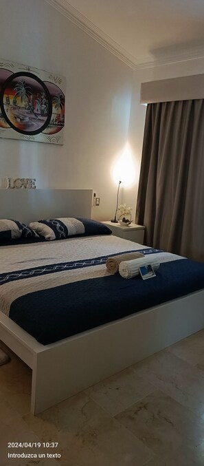 3 bedrooms, iron/ironing board, free WiFi, bed sheets - Penthouse en Bavaro Capacidad Para 8 Personas. Wifi 5g Gratis. Super Céntrico (Bávaro)